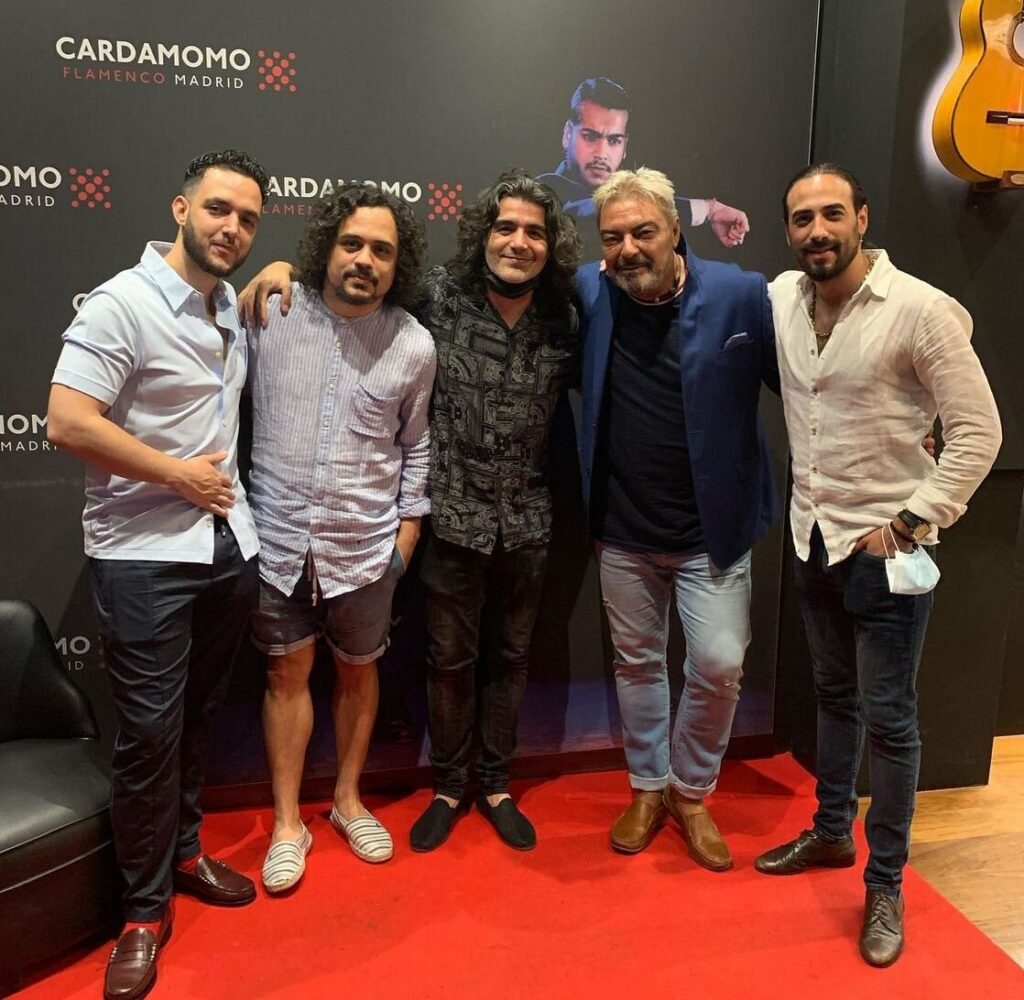 C Tangana posando en Cardamomo Flamenco Madrid