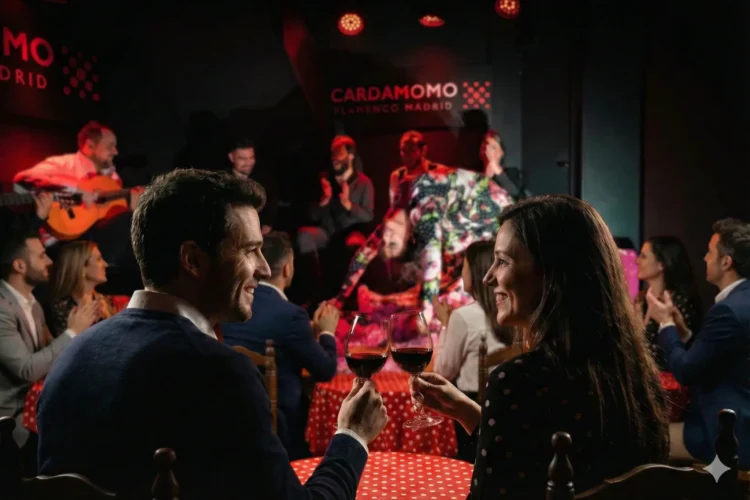 Escena romántica de un plan en pareja en Madrid disfrutando de un show flamenco en Cardamomo Flamenco Madrid