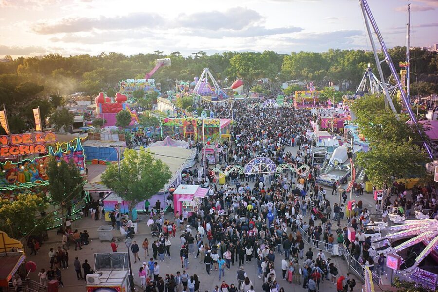 Vue aérienne des Fêtes de San Isidro de Madrid en mai
